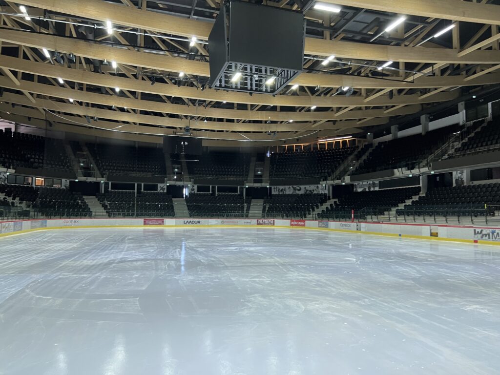 Jäähalli valgustuse mõõdistus
